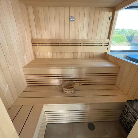 Seaview Amy - Private Pool, Sauna & Jacuzzi Villa Kožino