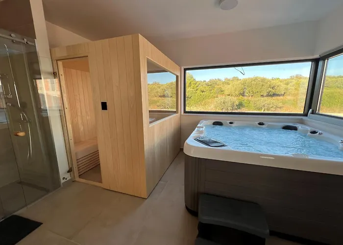 别墅 Seaview Amy - Private Pool, Sauna & Jacuzzi