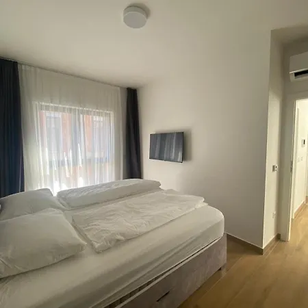 Seaview Amy - Private Pool, Sauna & Jacuzzi Vila