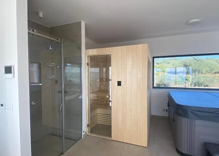 빌라 Seaview Amy - Private Pool, Sauna & Jacuzzi